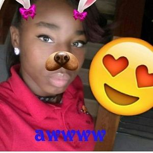 Meet your Posher, Dawnette